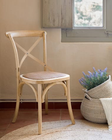 Alsie chair in solid birch wood with natural lacquer