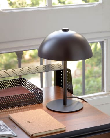 Aleyla table lamp in metal with maroon finish