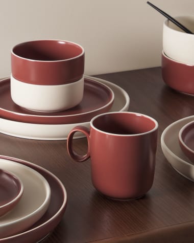 Roperta porcelain coffee cup in terracotta