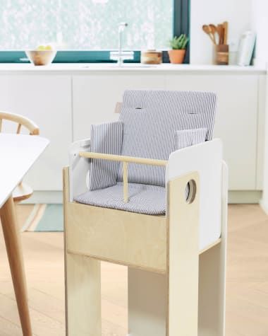 100% organic cotton (GOTS) Nuun highchair cushion in blue stripes