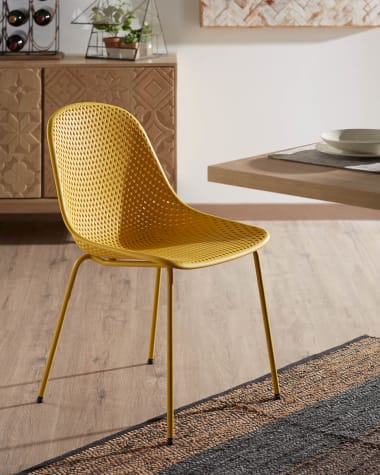 Quinby outdoor dining chair in yellow