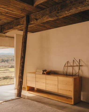 Alguema sideboard with 4 doors in oak veneer with natural finish, 200 x 74 cm