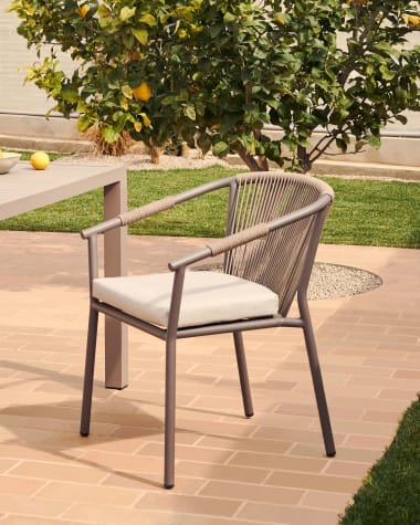 Xelida stackable garden chair in aluminium and brown cord