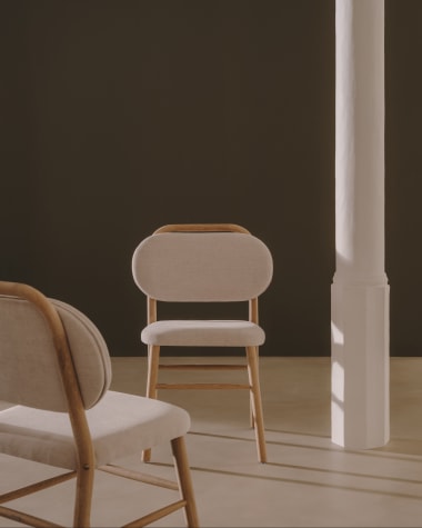 Helda chair in beige chenille and solid oak wood FSC Mix Credit