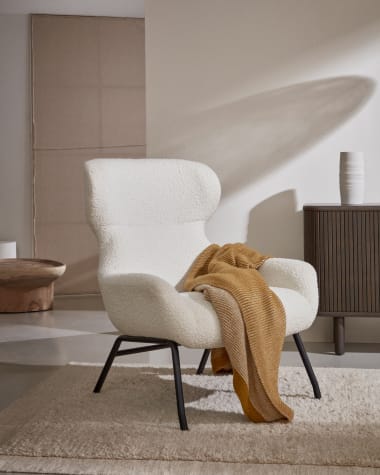 Belina armchair in white bouclé and steel with black finish