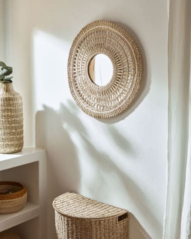 Verenade natural fibre mirror, with a natural white finish Ø 60 cm