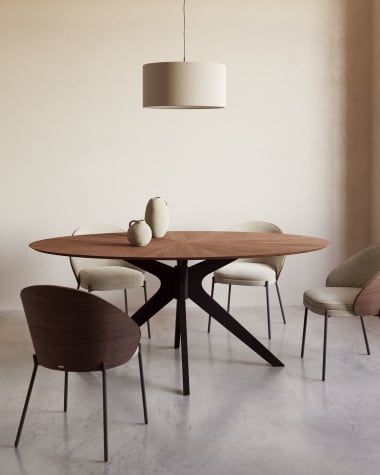 Naanim table with walnut veneer and legs in a black finish, 180 x 110 cm.