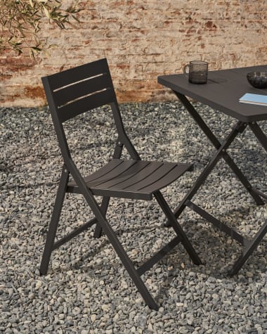 Torreta folding outdoor chair made of aluminum with dark grey finish