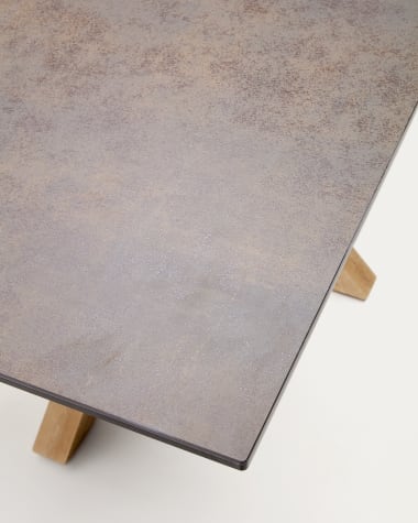Stół Argo z porcelany z wykończeniem Iron Moss i nogami ze stali drewnopodobnej 180 x 100 cm