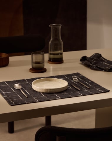 Ersen set of 2 black, 100% cotton table mats