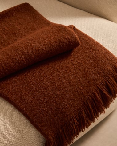 Salion blanket in a terracotta bouclé-effect wool blend, 130 x 170 cm