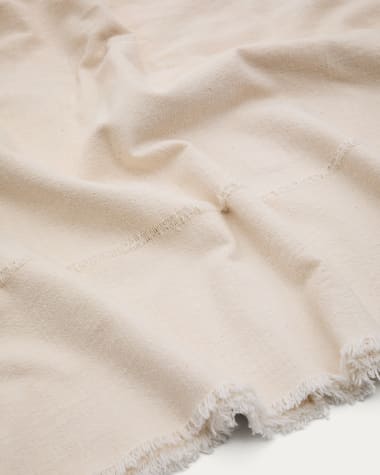 Obrus Nuvet ze 100% bawełny z efektem wystrzępienia w kolorze beżowym 170 x 250 cm