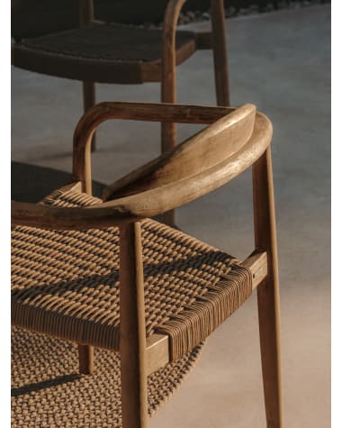 Nina stackable chair in solid acacia wood and beige rope seat FSC 100%