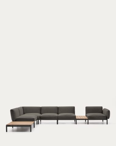 Modulares Outdoor-Ecksofa Sorells mit 5 Sitzplätzen mit grauer Polsterung und grauem Aluminium, mit Tischen aus Teakholz, 277 x 446 cm, FSC 100 %