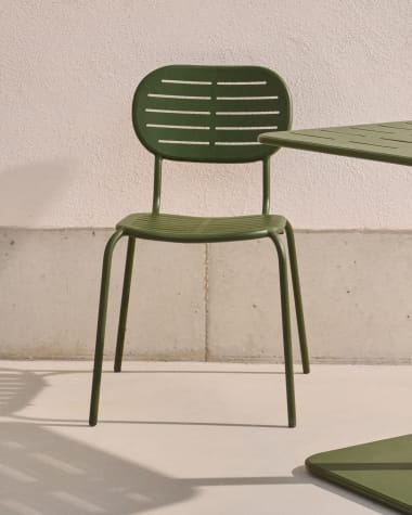 Brai stackable outdoor chair in green galvanised steel