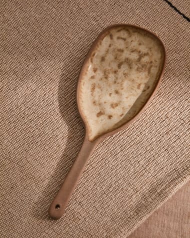 Zunel beige ceramic long spoon