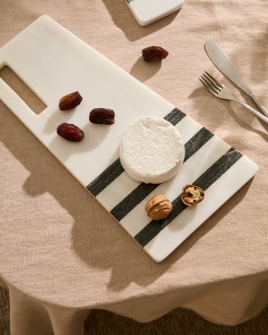 Nira large serving board in black and white marble