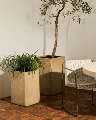 Set of 2 Minoa tall planters with mustard stone effect 44 x 44 cm