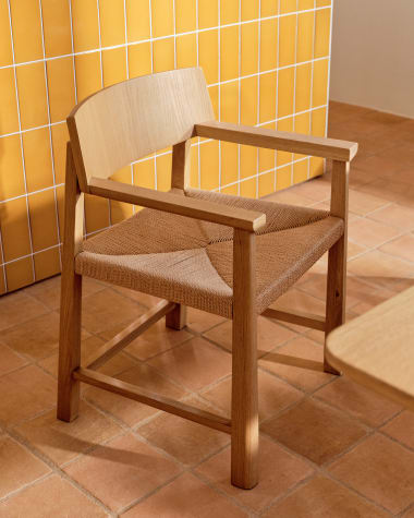 Idun chair made of FSC 100% solid oak wood with natural tone finish and rope cord seat