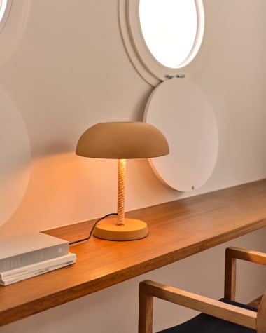 Lampe de table Arinda en terre cuite