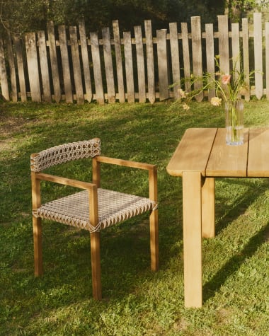Giverola solid teak chair