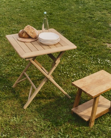 Dandara folding table in FSC 100% solid acacia wood 66 x 66cm