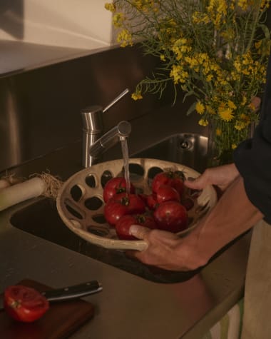 Zunel large beige ceramic fruit bowl