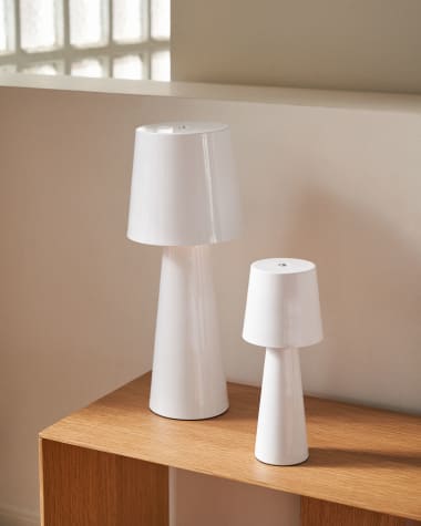 Arenys small table light with a painted white finish