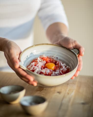 Portbou ceramic bowl in white