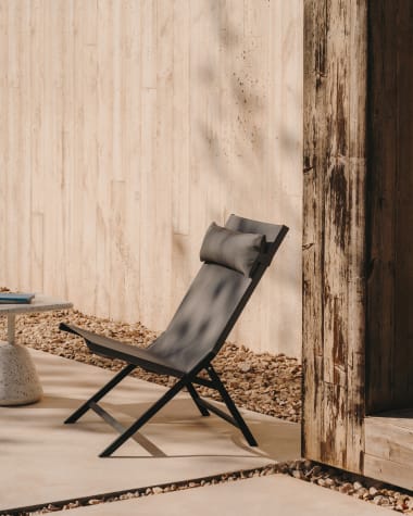 Canutells folding armchair made of aluminum with dark grey finish