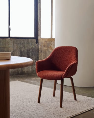 Aleli chair in terracota bouclé with solid ash wood legs and walnut finish