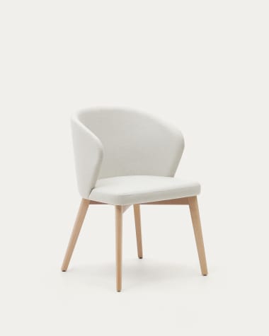 Cadira Darice de xenilla beix i fusta massissa de faig amb acabat natural FSC 100%