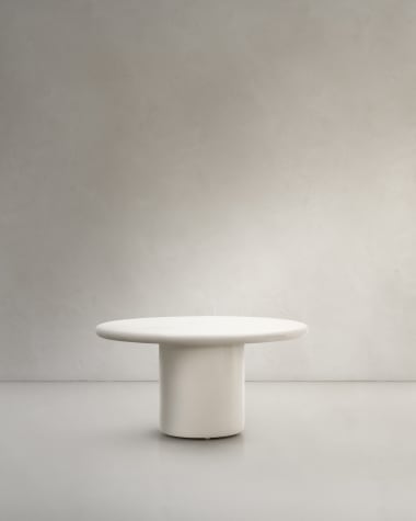Mesa redonda Canaret de cemento con acabado blanco brillante Ø 152 cm