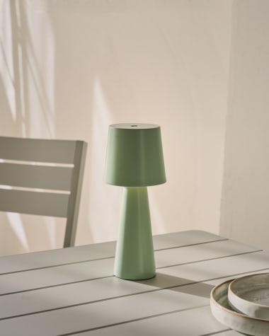 Làmpada de taula petita d'exterior Arenys de metall amb acabat pintat verd clar