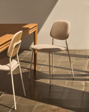 Benilda stapelstoel beige met eikenfineer en staal beige afgewerkt FSC Mix Credit