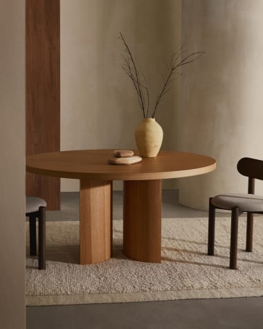 Table ronde Nealy en placage de chêne, finition naturelle Ø 150 cm