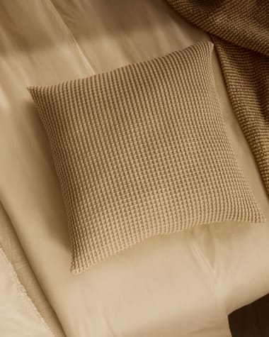 Senara set of 2 ecru cotton cushion covers with beige structure 45 x 45 cm