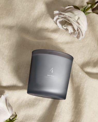 400g Cozy Cashmere scented candle