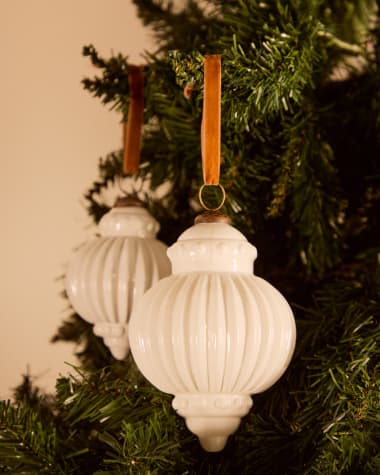 Irlo set of 2 Christmas baubles made of white recycled glass, Ø 13 cm