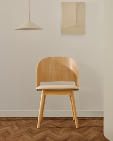 Senoa chair made of ash veneer and solid rubber wood with a natural finish and beige chenille