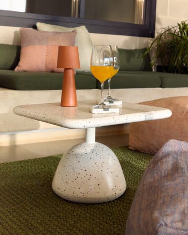 Saura coffee table in white terrazzo with a white terrazzo top 32 x 48 x 48