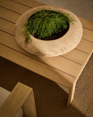 Rivor terracotta planter with natural finish Ø 65cm