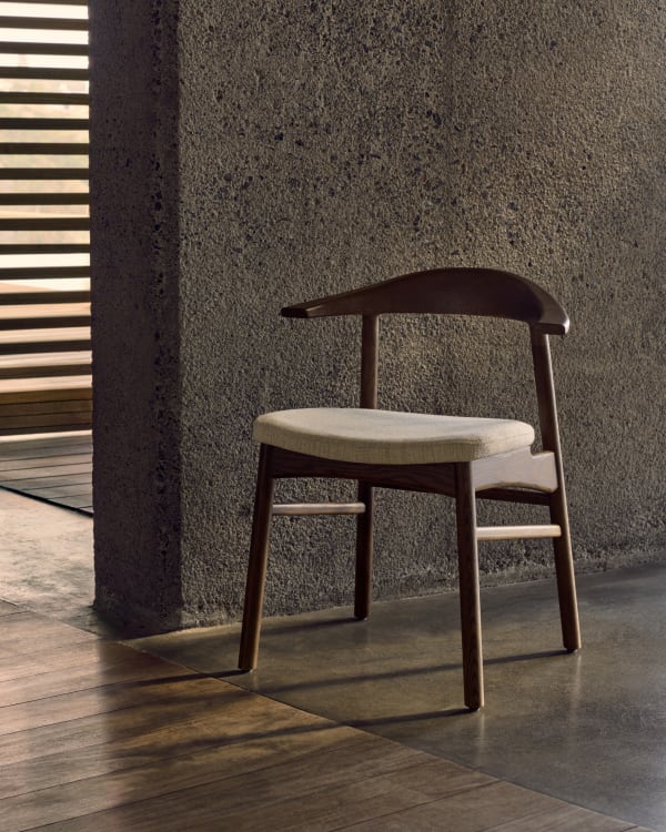 Cover for the Timons chair in beige chenille