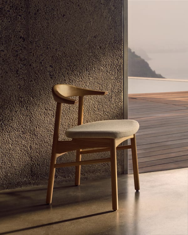 Cover for the Timons chair in beige chenille