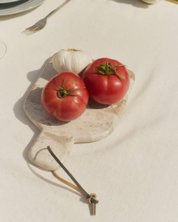 Emilse small cutting board and beige marble knife set