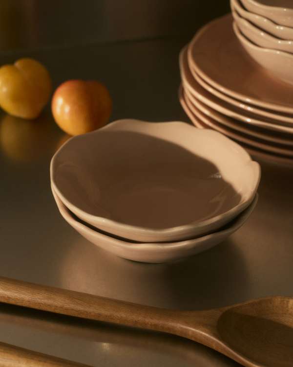 Pink ceramic Tiraya bowl