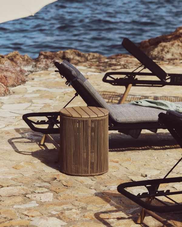 Dandara side table made of steel, beige cord and solid acacia wood, Ø40 cm FSC 100%