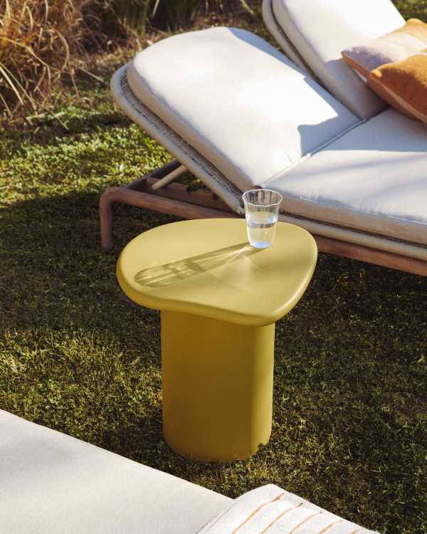 Macarella side table in mustard concrete 48 x 47cm