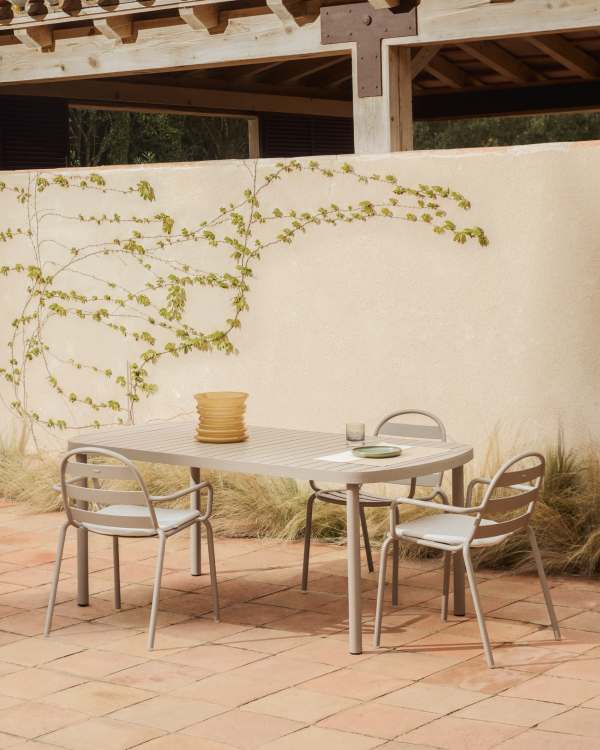 Joncols outdoor table in aluminium with taupe painted finish 180 x 90cm