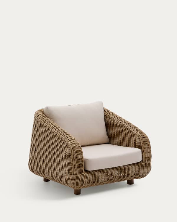 Meria armchair in synthetic rattan with FSC 100% solid acacia wood legs
